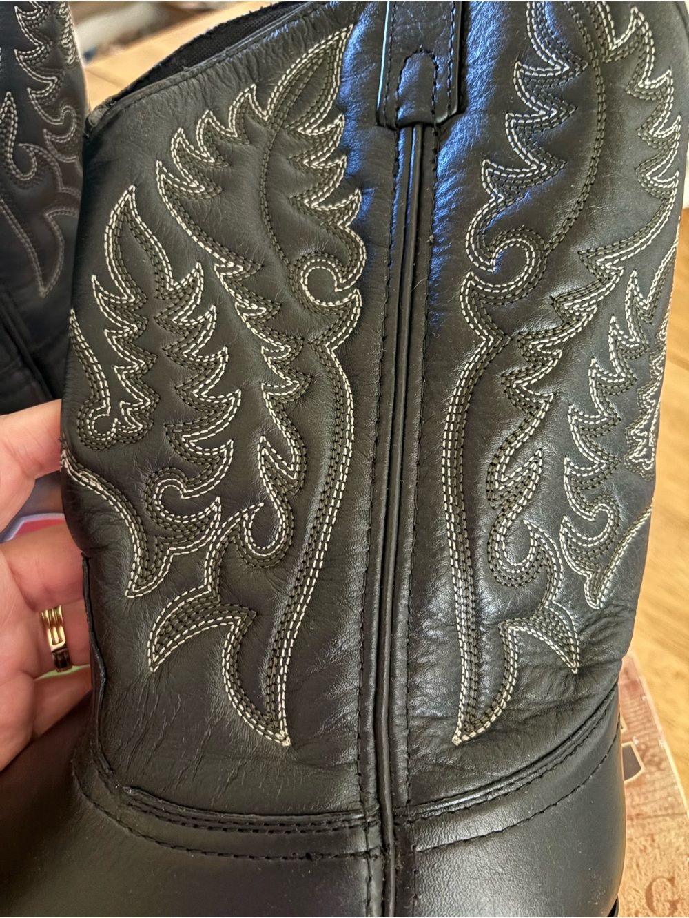 Laredo Black Western Embroidered Heel Boots - Picture 4 of 9